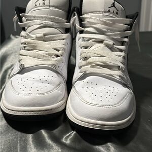 Nike Air White and Black Athletic Shoes